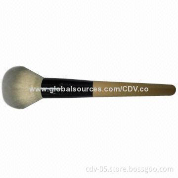 Makeup powder brush, made of original bamboo handle with aluminum ferrule, tricolor synthetic hair